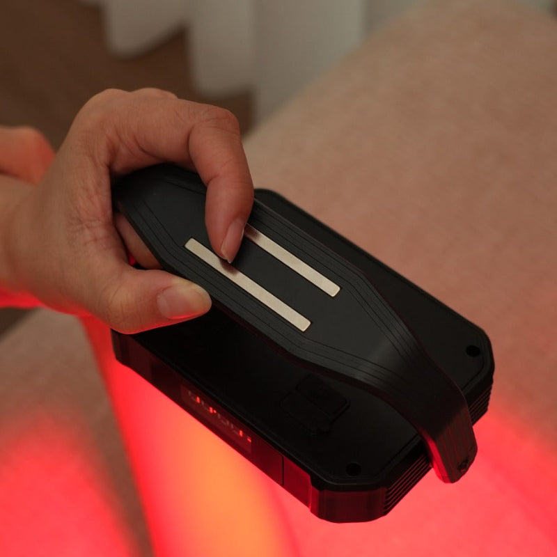 Zichtbare magneetstrips op de beugel van CG180